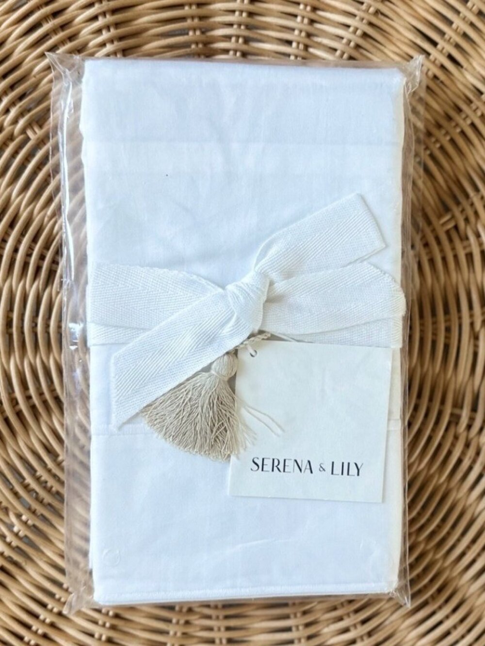 NEW Serena & Lily Bristol Standard Percale Pillowcases (Set of 2)-White